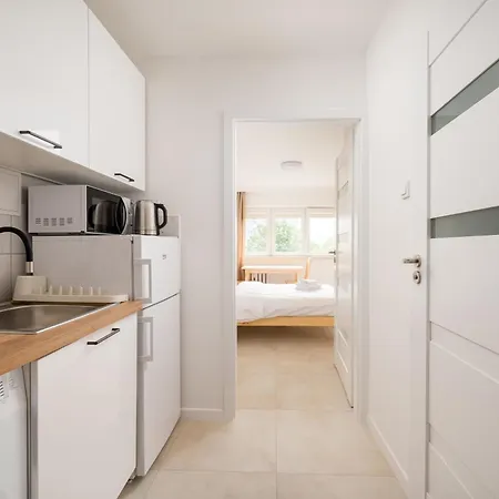 Daire Na Sadach Wooden By Bookinghost