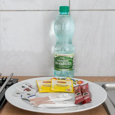 Na Sadach Wooden By Bookinghost