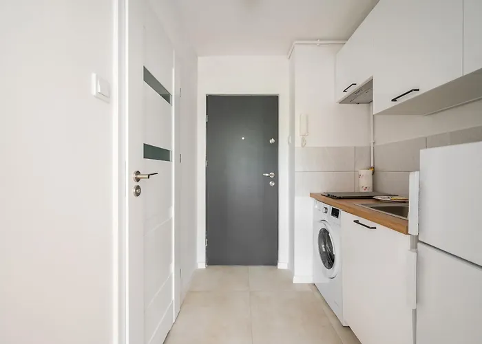 Na Sadach Wooden By Bookinghost * Warsaw